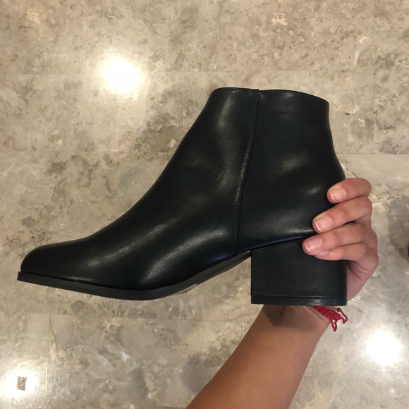 London Rebel Side Zip Heeled Ankle Boots - Picture 6 of 7